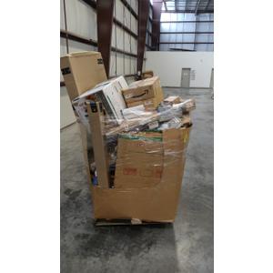 Pallet of salvage items