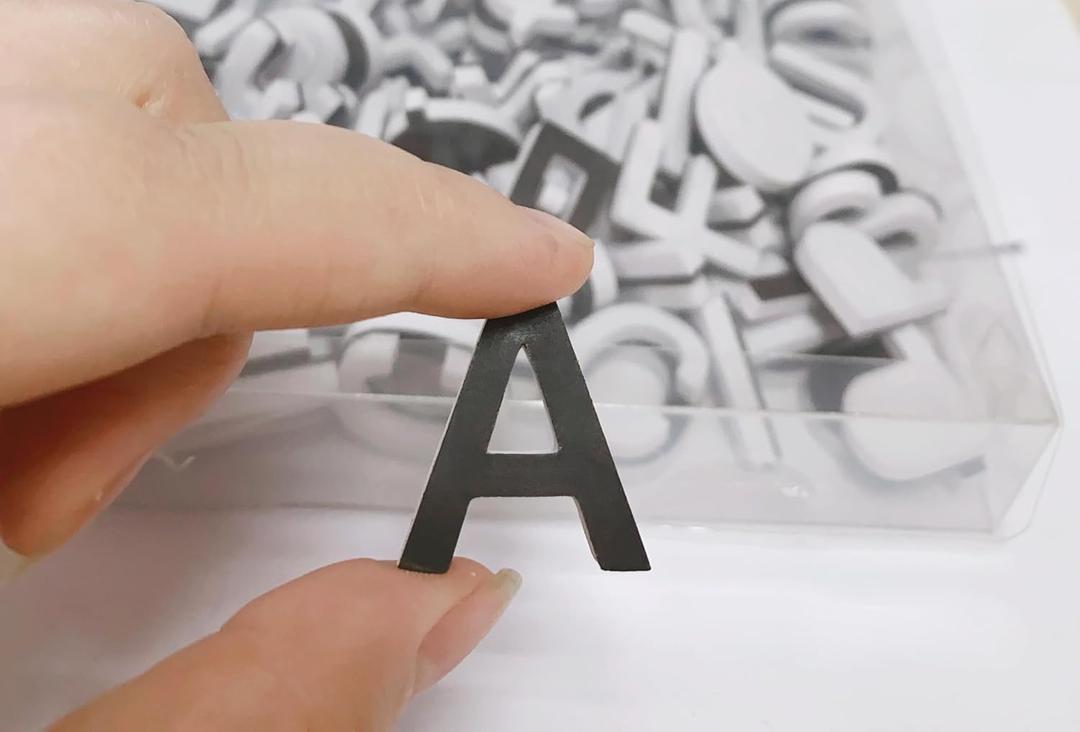 White Magnetic Letters, EVA Letters, Numbers and Symbols,Home Decoration Refrigerator Magnets, Spelling Learning Teaching Tools for Kids(160pcs Barrel)