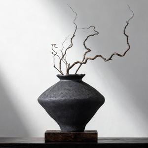 Wabi Sabi Vase, 11.5" Wabi Sabi Decor Rustic Vase, Black Ceramic Vase for Centerpiece, Vintage Farmhouse Decor for Home Decorative, Table, Living Room, Bedroom, Bathroom, Kitchen