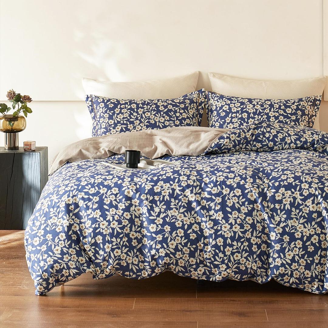 Navy Floral Cotton Comforter Queen Size 3PC - Elegant White Flowers Pattern on BlueTaupe Back, Lightweight Bedding Sets with Ultra-Soft Alternative Fill, (1 Comforter, 2 Pillowshams) (Full/Queen (90"90"))