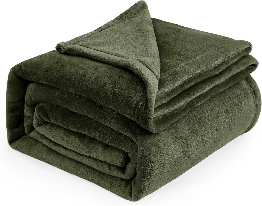 Bedsure Fleece Blankets King Size Oive Green - Bed Blanket Soft Lightweight Plush Cozy Fuzzy Luxury Microfiber, 108x90 inches