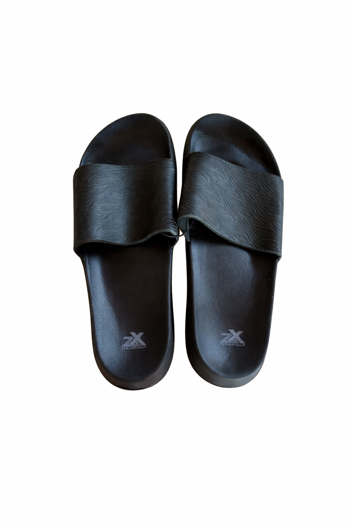 MEN'S BLACK SELF DESIGN SLIDERS SANDLES BY ZEROXPOSUR, SIZE 12