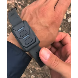 Akaso Brave 8 Lite Wristband
