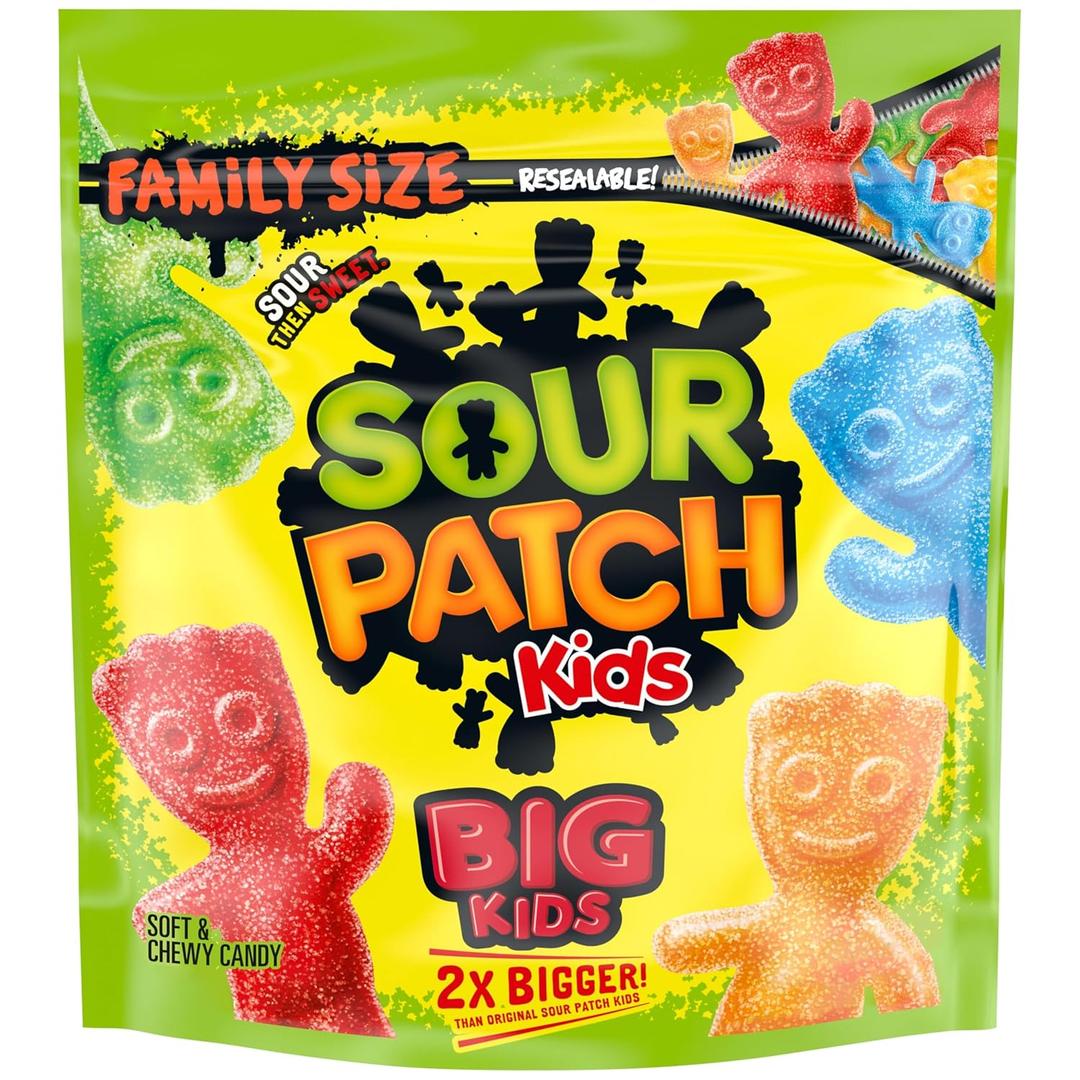 SOUR PATCH KIDS Big Kids Soft & Chewy Gummy Candy, Bulk Candy, Family Size, 1.7 lb (EXP 06/03/26)