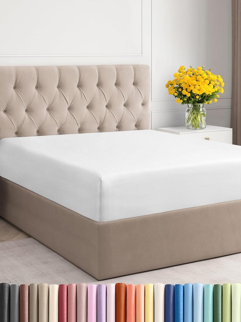 King Size Fitted Bed Sheet - Hotel Luxury Single Fitted Sheet Only - Fits Mattress Up to 16 - Extra Soft, Wrinkle Free, Breathable, and Cooling - Bottom Fitted Sheet - White Single Fitted Sheet Only