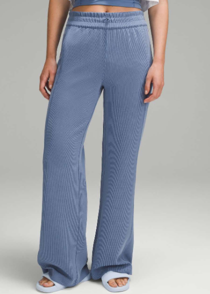 Lululemon Ribbed Softstreme Mid-Rise Pant   M