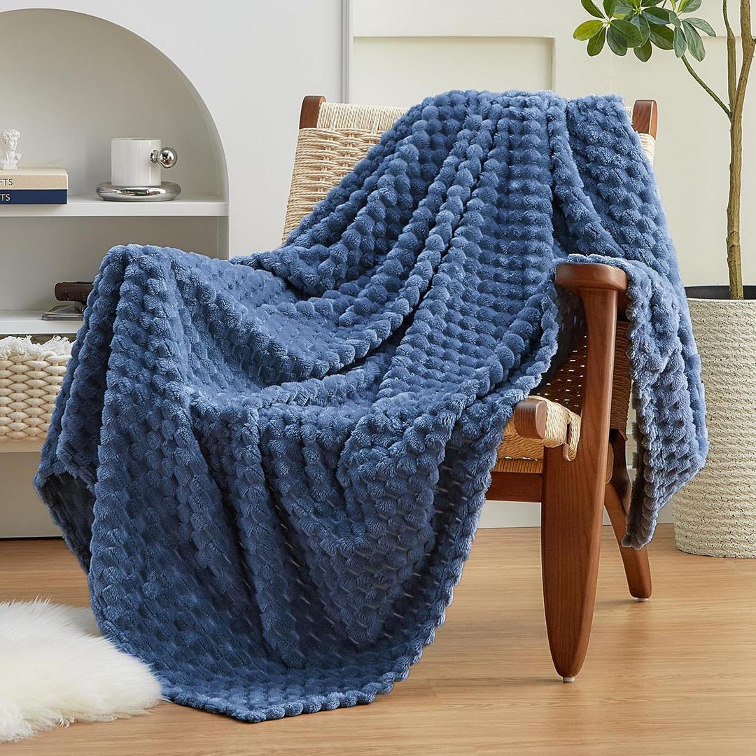 EXQ Home Fleece Throw Blanket for Couch or Bed - 3D Imitation Turtle Shell Jacquard Decorative Blankets - Cozy Soft Lightweight Fuzzy Flannel Blanket Suitable for All Seasons(50"60",Dark Blue)