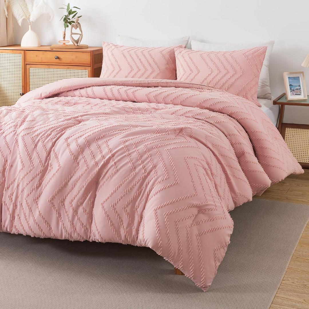 Andency Pink Comforter Set Queen, Boho Cute Girls Women Soft Fluffy Warm Lightweight Bedding Comforter Sets for Queen Bed, 3 Pieces Chevron Tufted Aesthetic Microfiber Comforter Set (Queen (90*90 in), 19 - Blush Pink)