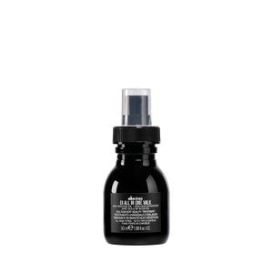 Davines OI All In One Milk, Hair Leave-in Conditioner Multi-Function Spray Treatment - Detangles, Controls Frizz & Heat Protectant - Weightless Antioxidant Roucou Oil Formula