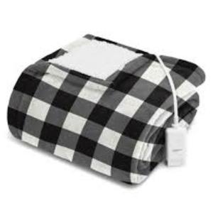 SUNBEAM Sunbeam Electric Heated Soft Sherpa Plush Warming Throw Blanket. Black and White Plaid