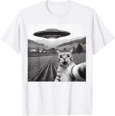 Cat Selfie With Alien UFO Funny Cat Gifts For Men Women Kid T-Shirt (Size Medium, White)