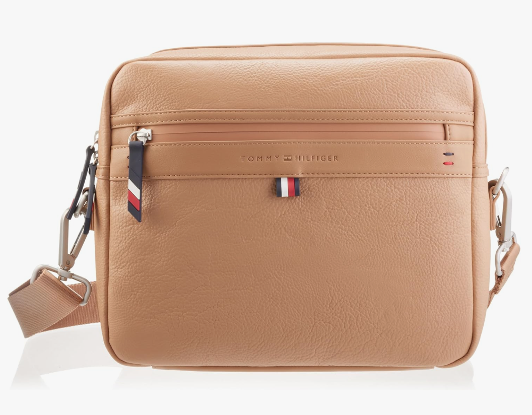 Tommy Hilfiger Men's Logan Trifold