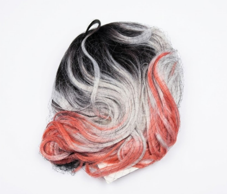 WERD Long White/Red Wig for Women Long Curly Wavy Wig Middle Part White Wigs Heat Resistant Synthetic Cosplay Hair For Theme Party Daily Use