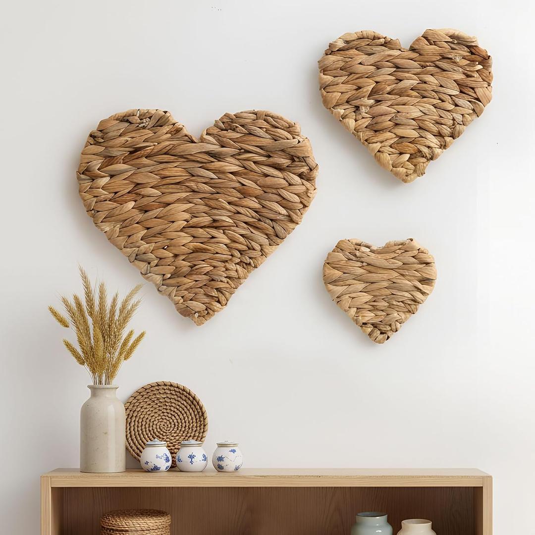 Leinuosen 3 Pcs Valentine's Day Heart Boho Wall Decor Heart Handmade Water Hyacinth Wicker Rustic Art Hanging Ornament Valentine's Day Table Decoration for Outdoor Indoor Farmhouse Home Wedding Party