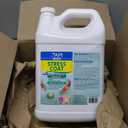 API POND STRESS COAT (1 Gallon) Pond Water Conditioner - Quickly Makes Tap Water Safe for Fish & Plants - Up to 15360 Gallons - Removes Chlorine, Ammonia & More - Natural Aloe Vera