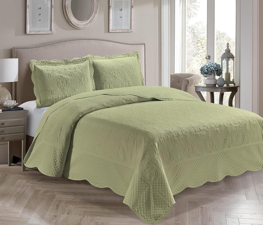 Home Collection 3 Piece Over Size Embossed Solid Color Coverlet Bedspread New # Veronica (Sage Green, Full/Queen) Home Collection 3 Piece Over Size Embossed Solid Color Coverlet Bedspread New # Veronica (Sage Green, Full/Queen)