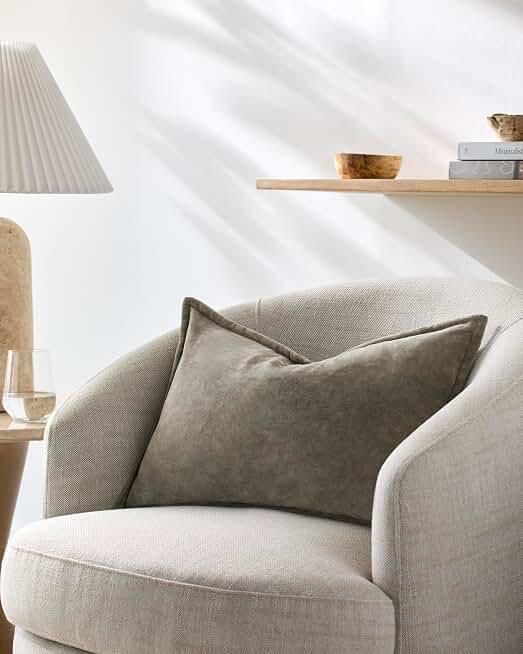 Livabliss Karling630042 Accent Pillow, 20" L x 20" W, Grey