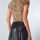 SOLY HUX Women's Y2k Lace Leopard Print Tee Crop Tops Deep V Neck Tie Front Short Sleeve T Shirt (Brown, M)