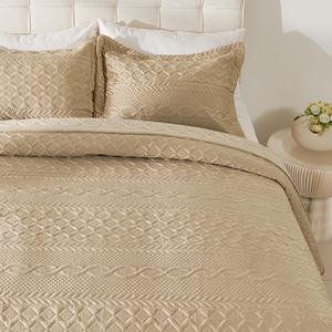 Luxury Velvet Quilt Set Queen Size,Reversible Diamond Wave Quilted Lightweight Velvet Comforter,Ultra Soft Bedspread Coverlet Bedding Set for All Season with 2 Pillow Shams Wave Khaki(92"x96")