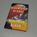 The Black-Eyed Blonde: A Philip Marlowe Novel (Philip Marlowe Series)
