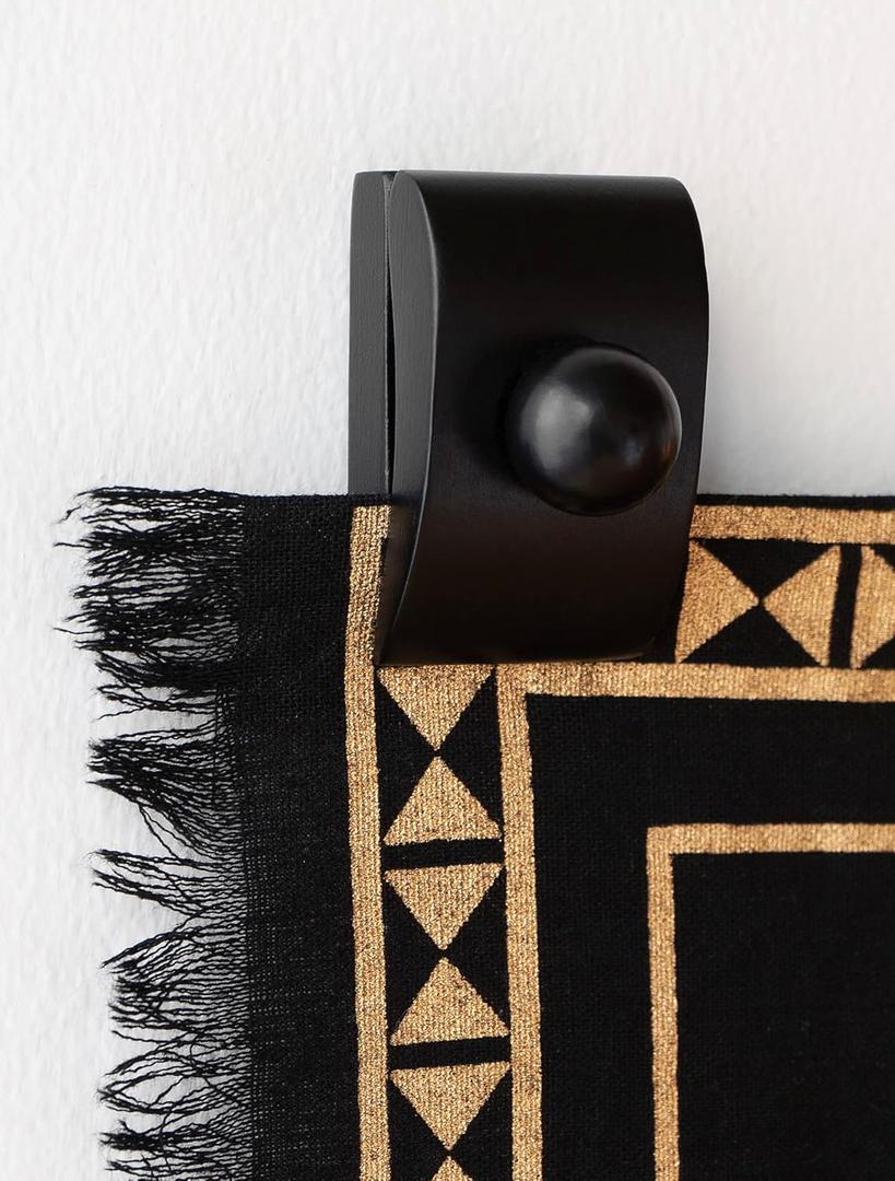 4 Quilt Hangers for Wall Display, Decorate with Your Blanket and Tapestry, Wooden Rug Hangers for Wall Hangings (Black, 4 Clips with Hardware)