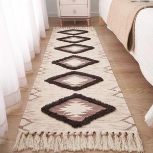 Boho Runner Rug 2'x6', Washable Hallway Farmhouse Area Rug, Kitchen Floor Mat with Tassels, Tufted Cotton Woven Entryway Carpet, Brown
