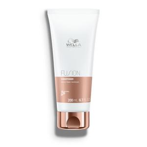 Wella Professionals Fusion Intense Repair Conditioner for Damaged Hair (6.7 Ounce)