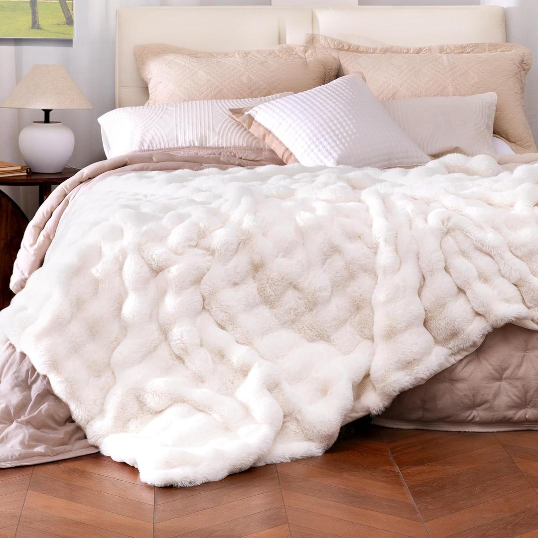 Ultra Soft Cozy Faux Fur Throw Blanket, Fuzzy Plush Thick Bubble Blanket, Oversize Luxury Fluffy Blanket for Couch, Bed, and Living Room, 60x80 Inches, Cream White, Twin