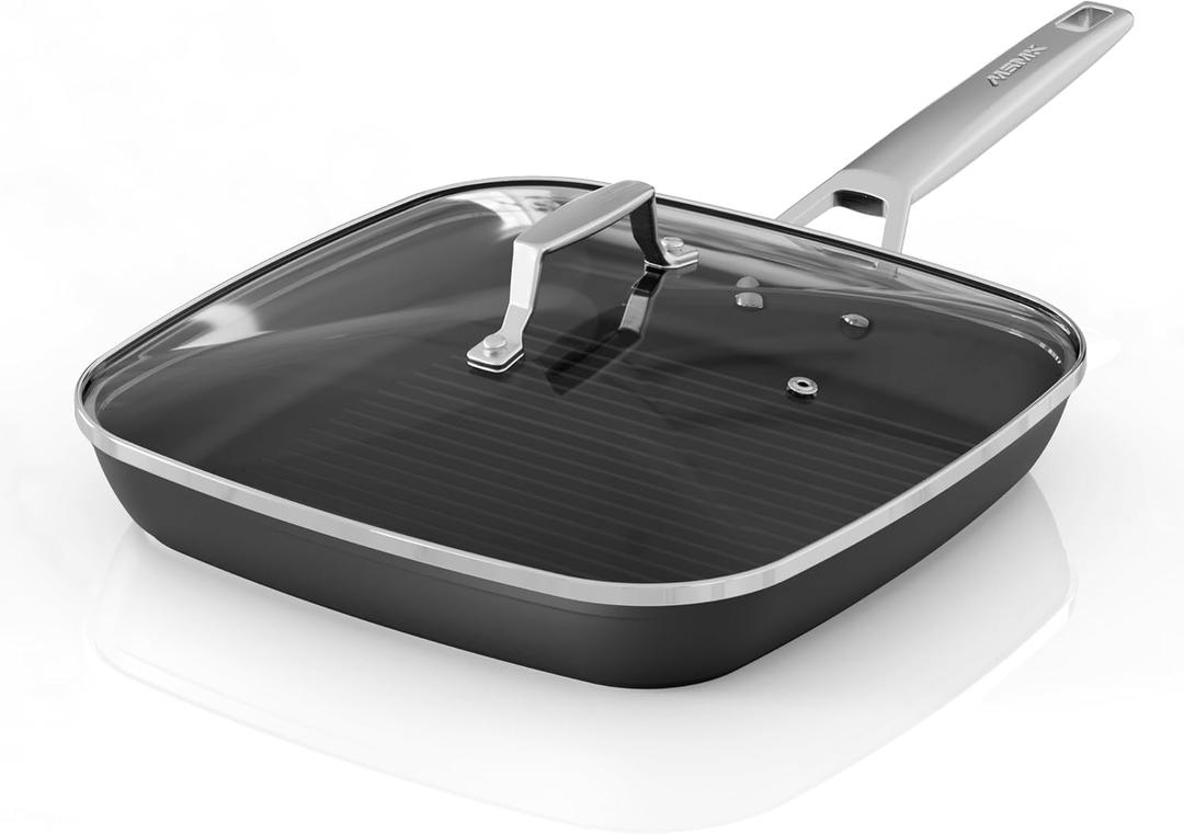 MsMk Square Grill Pan with Lid, 9.5 Inch Titanium and Ceramic Nonstick Grilling Skillet PanStay-Cool HandleCompatible with All StovetopsPFOA FreeDishwasher & Oven SafeIndoor Chicken Skille
