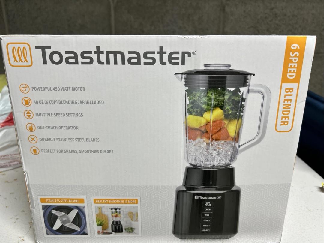 Toastmaster 450 Watt Blender with 48 oz BPA-Free Jar
