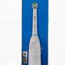 Oral-B Pro 100 Precision Clean, Battery Powered Electric Toothbrush, Blue and White