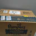Pampers Swaddlers Diapers, Size 5 (20-37 lbs), 132 Count, Absorbent, Keeps Baby Dry and Comfortable, Skin Safe Disposable Baby Diaper 