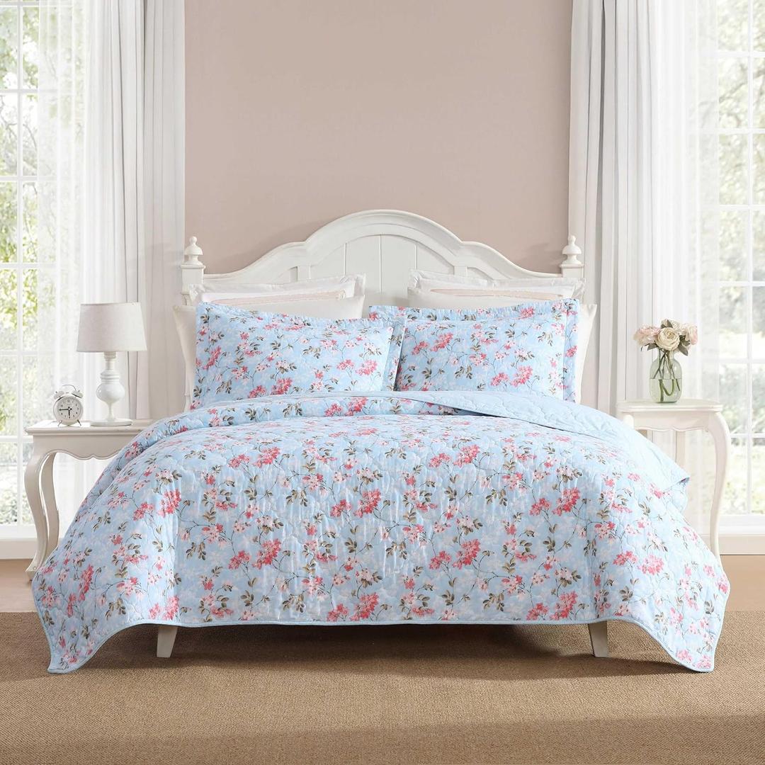 Laura Ashley - Full/Queen Quilt Set, Super Soft Cotton Bedding with Matching Shams, Envelope Closure, Floral Printed Design (Blissful Blue, Full/Queen)