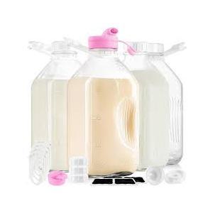 KMIGRUAN Half Gallon Heavy Duty Glass Milk Bottle with Handle and Airtight Reusable Lids, 4 Pack Clear Glass Milk Container for Refrigerator,Glass Milk Jar with Handle and Spout