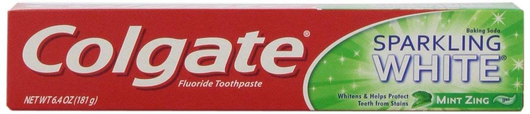 Colgate, Sparkling White Baking Soda Anticavity Fluoride Toothpaste Zing oz, Mint, 6 Ounce