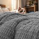 PHF Ultra Soft Flannel Fleece Blanket Queen Size, Lightweight 3D Jacquard Fleece Blanket, No Shedding, No Pilling, Luxury 340GSM Aesthetic Fluffy Cozy for Bed Room Decor, 90"x90", Frost Gray