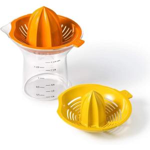 OXO Good Grips 2-in-1 Citrus Juicer, Orange (One Size)