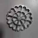 O'Creme Rosette Iron Floral Design, Geometric Spanish