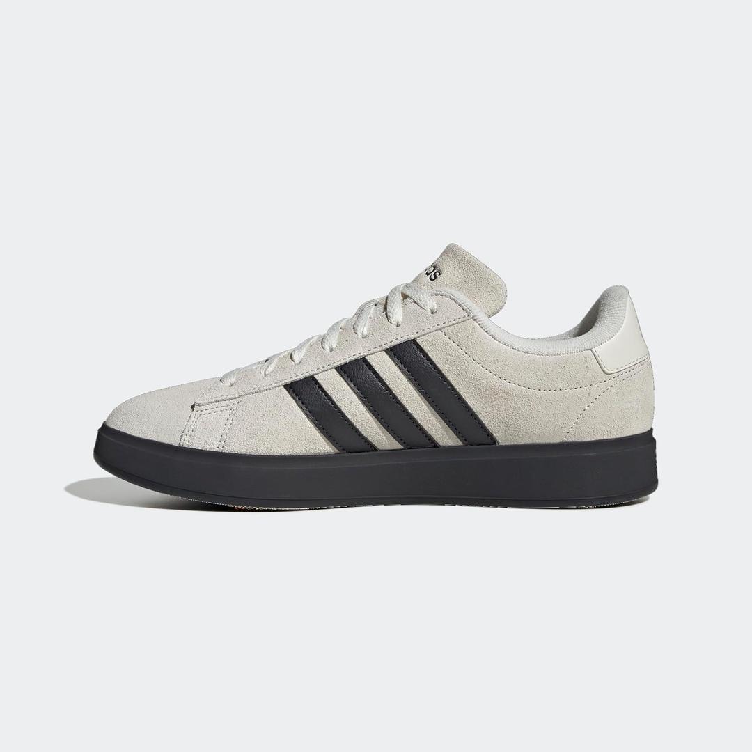 Adidas Mens Star Wars Mandalorian Grand Court 2.0 (7.5, Off White/Night Grey/Night Grey)