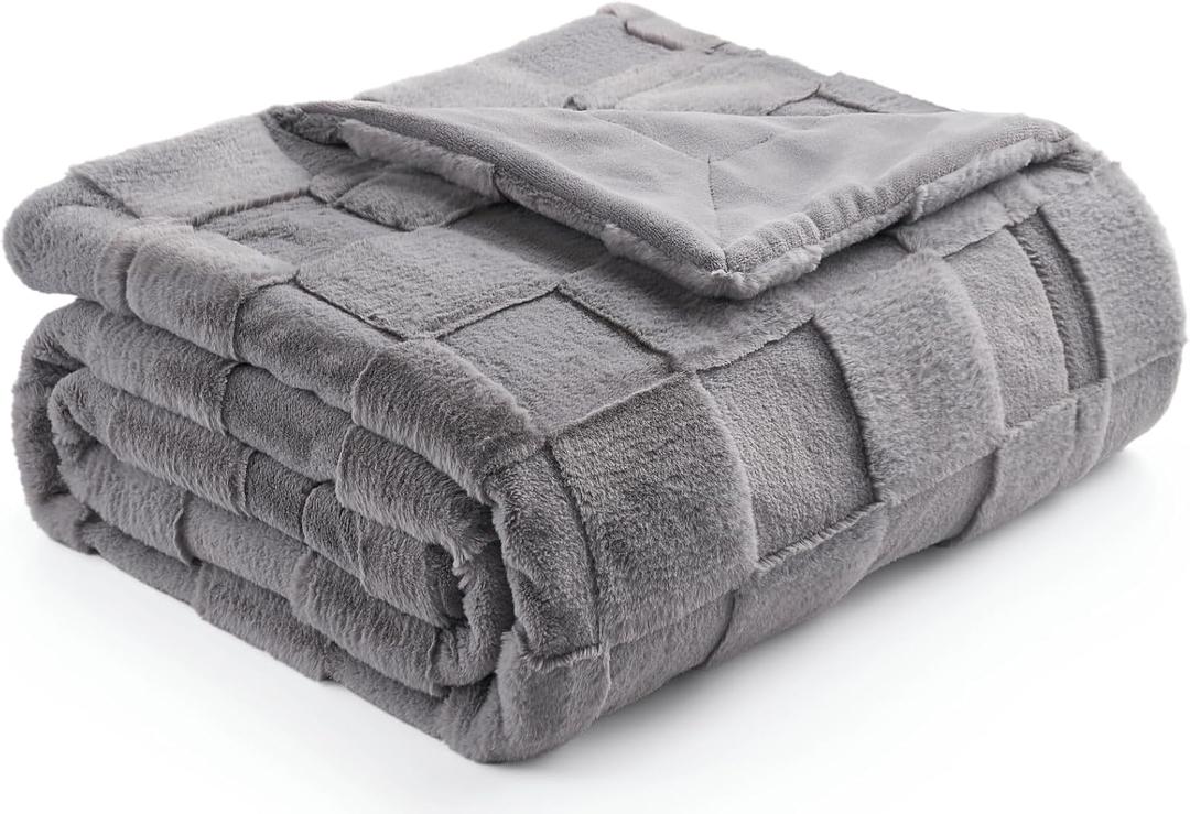 Cozy Bliss Checkered White Faux Rabbit Fur Throw Blanket, Soft Fuzzy Fluffy Minky Cream Furry Blankets for Couch, Bed (Grey, Queen(90" x 90"))