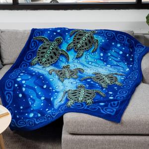 Dawhud Direct Sea Turtle Fleece Blanket for Bed, 75" x 90" Queen Size Sea Turtle Fleece Throw Blanket for Women, Men and Kids - Super Soft Plush Sea Turtle Blanket Throw