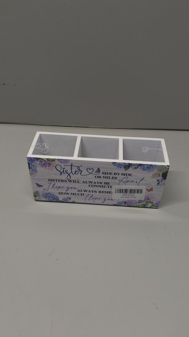 XLDLIOO Good Friends Are Like Stars Pen Pencil Holder Organizer for Desk Accessories, Good Friends Gifts Wooden Box Sign Desk Decor for Home Office Decoration, BFF Bestie Gifts for Women