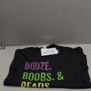 Booze Boobs Beads Mardi Gras Design New Orleans Tee T-Shirt (Black). M Size
