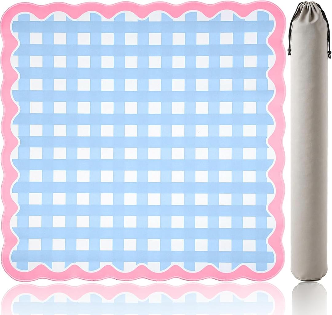 31.5” Crease-Free Scalloped Mahjong Mat with Velvet Bag, Blue