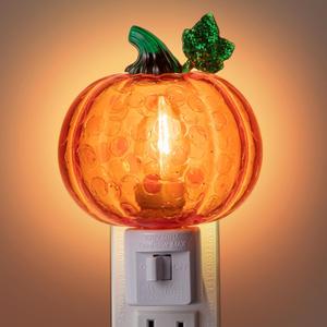 Meonum Halloween Pumpkin Bubble Night Light Plug Into Wall, Bright Orange Pumpkin Fall Seasonal Light Powered by C7 LED Bulb Decoration for Home Bedroom Bathroom Kitchen Hallway(Classic Style)