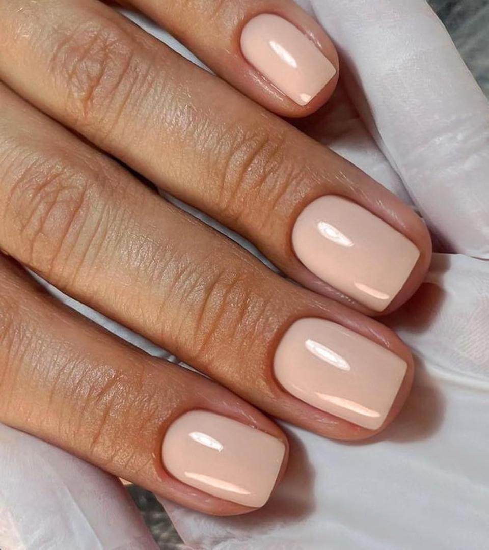 Artquee Press on Nails Short Nude Silk Square False Tips Glossy Reusable Fake Stick on Nails Kit for Women - 30 Pcs 15 Sizes