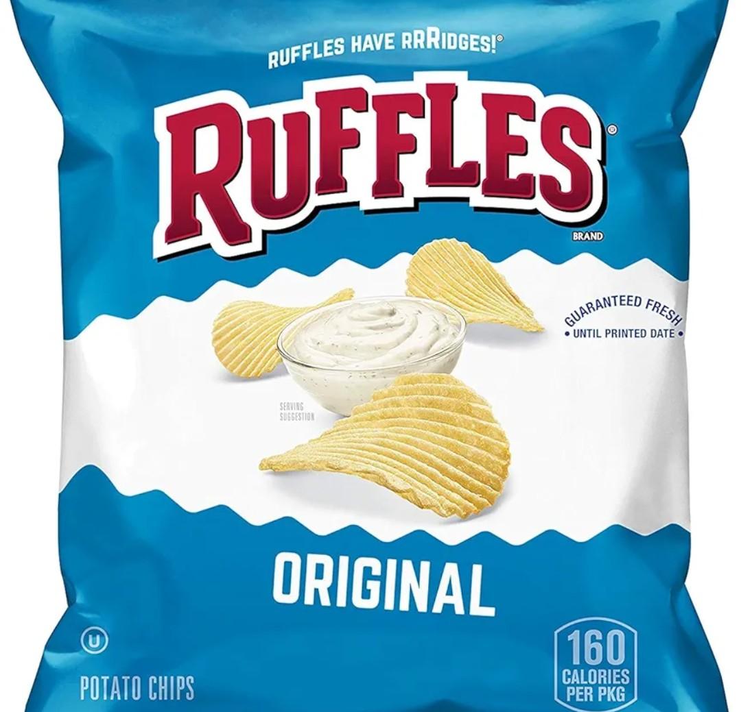Ruffles Original Potato Chips, 1 Ounce (Pack of 40). Use by May 5 2026