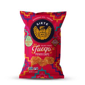 Siete Grain Free Potato Chips | Kettle Cooked | Gluten Free Chips | Vegan Snacks | Non GMO | Fuego, 5.5 Ounce (Pack of 6), BB Date 01/03/2026