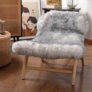 Premium Genuine Fur Sheepskin Rug Real Australia Sheepskin Natural Luxury Fluffy Lambskin Fur Area Rug Seat Covers for Kids Bedroom Sofa Chair Cover (Gray Tip, Single Pelt/2ft x 3ft)