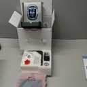 Smart Bird Feeder with Camera Solar Powered, 2K HD Video, AI Bird Species Identification, Instant Arrival Alerts, Weatherproof Design for Effortless Birdwatching, Best Gift for BirdLovers, Red